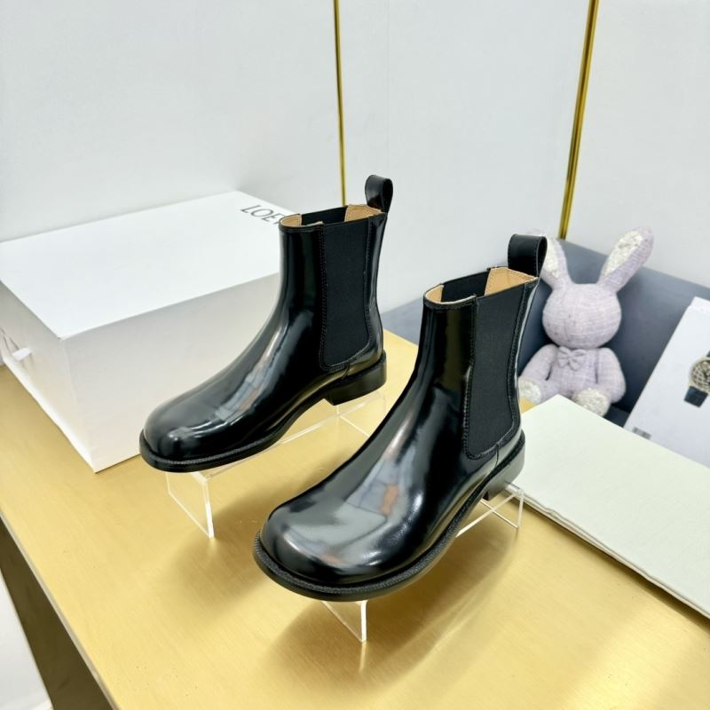 l*ew* boots